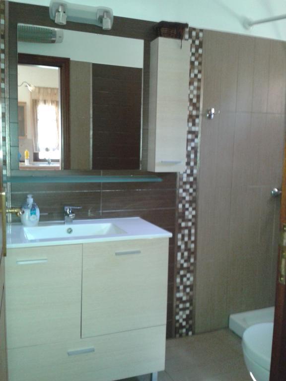 Maria'S Apartments Megisti ภายนอก รูปภาพ