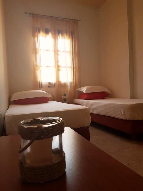 Maria'S Apartments Megisti ภายนอก รูปภาพ